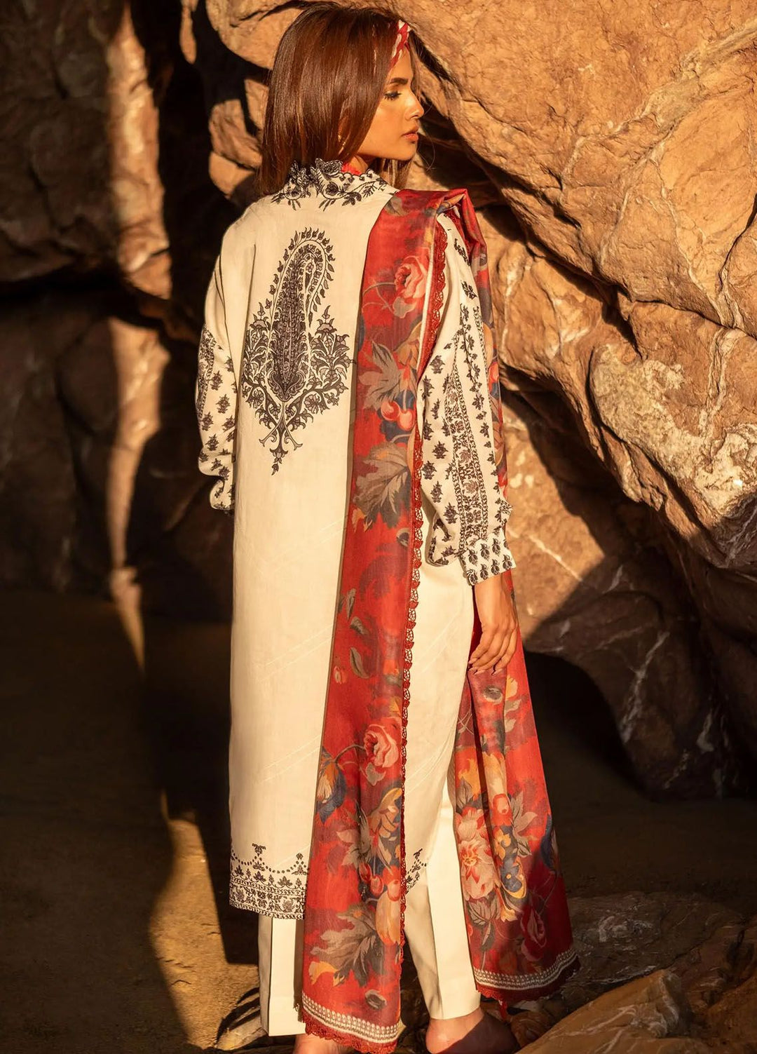 Mahay by Sana Safinaz Embroidered Lawn Suits Unstitched 2 Piece SS24MH 6A - Spring Summer Collection