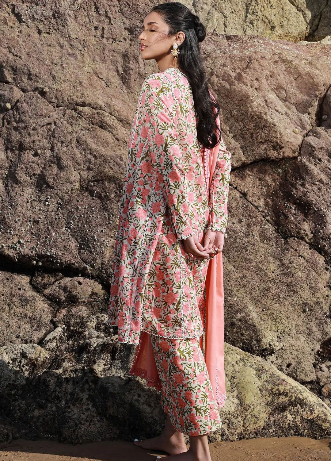Mahay by Sana Safinaz Embroidered Lawn Suits Unstitched 3 Piece SS24MH 4B - Spring Summer Collection