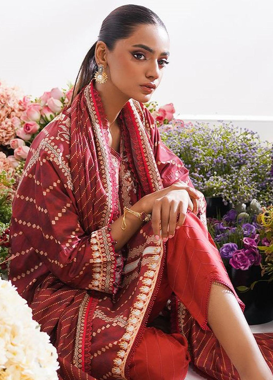 MAHAY by Sana Safinaz Embroidered Lawn Suits Unstitched 3 Piece SS23MH D-13A - Summer Collection