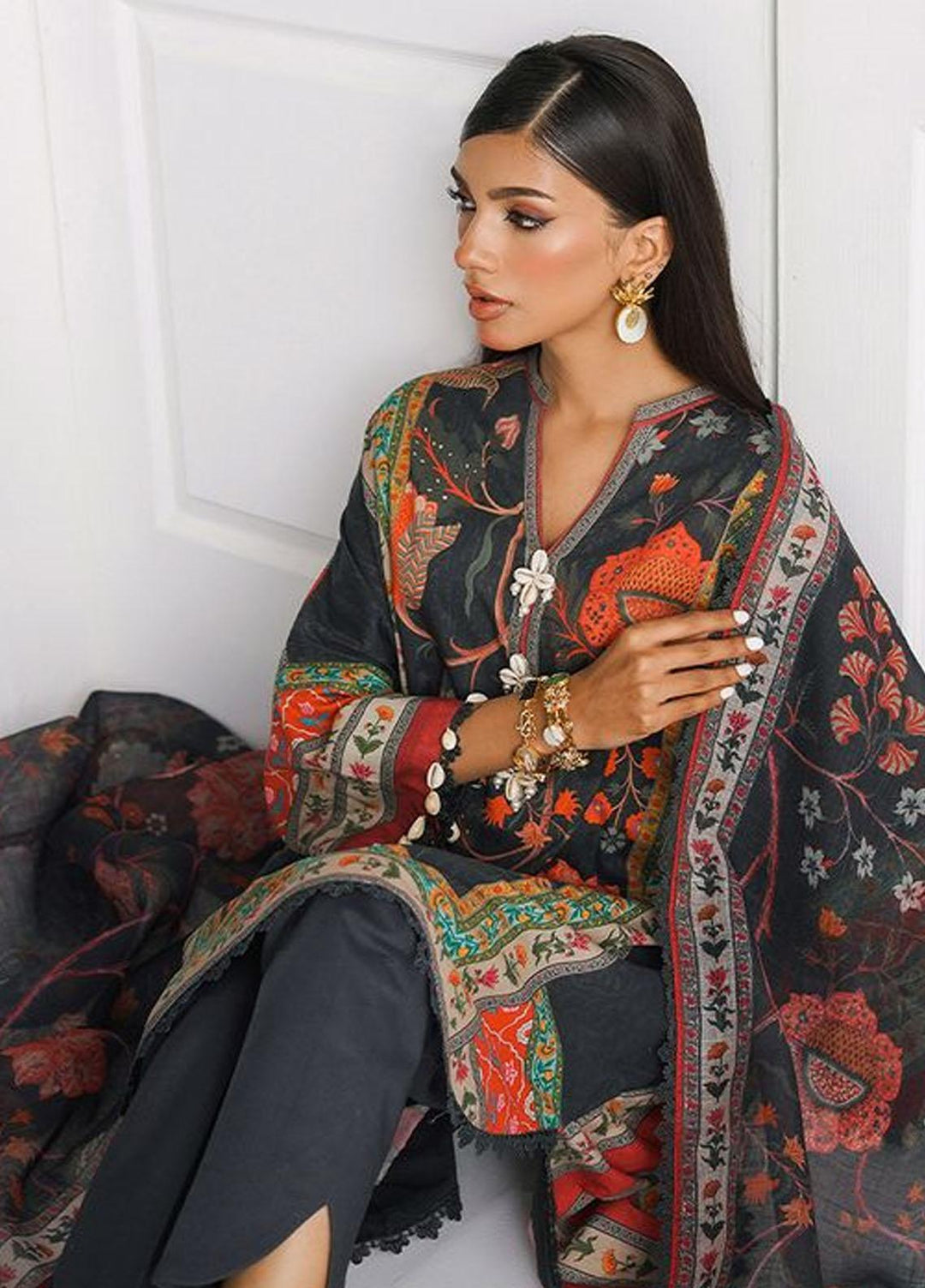 MAHAY by Sana Safinaz Printed Lawn Suits Unstitched 2 Piece SS23MH D-21A - Summer Collection