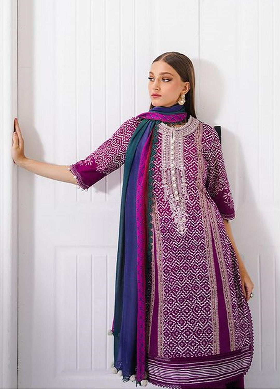 MAHAY by Sana Safinaz Embroidered Lawn Suits Unstitched 3 Piece SS23MH D-3B - Summer Collection