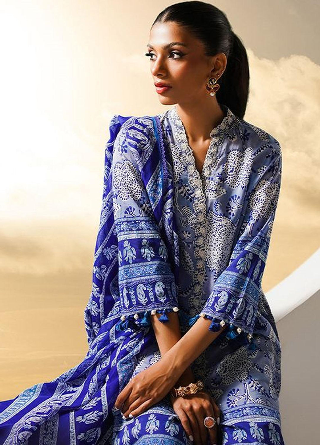 MAHAY by Sana Safinaz Embroidered Lawn Suits Unstitched 3 Piece SS23MH D-8A - Summer Collection
