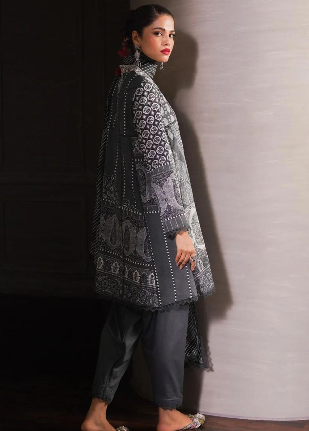 Mahay By Sana Safinaz Embroidered Slub Suits Unstitched 2 Piece SS23MHW 1A - Winter Collection