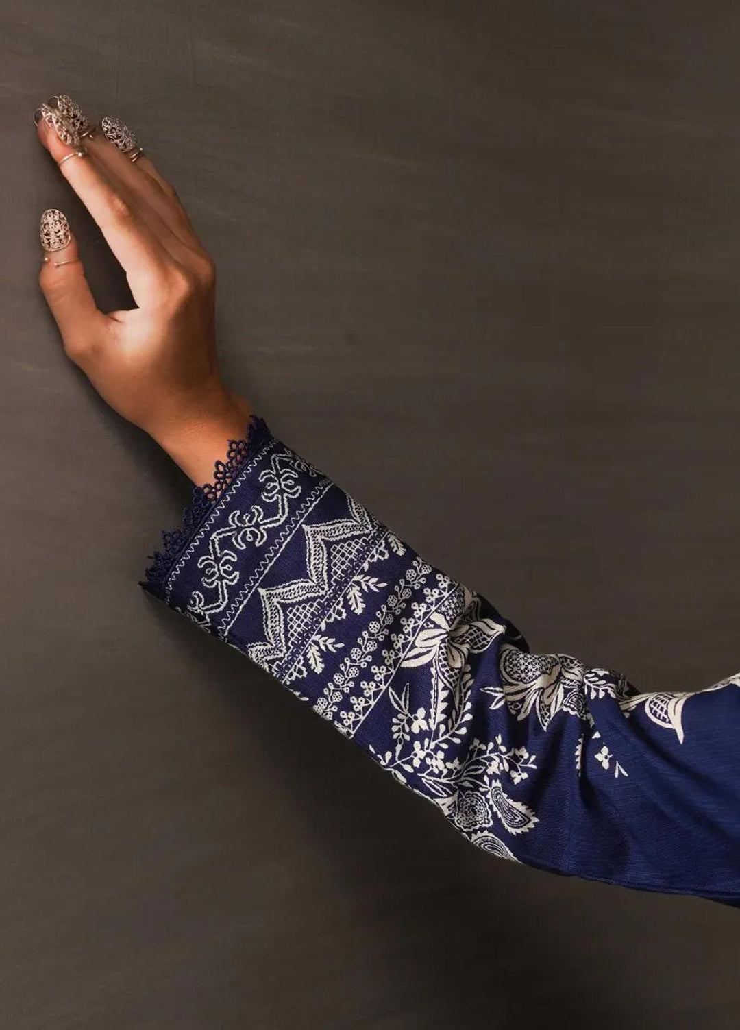 Mahay By Sana Safinaz Embroidered Slub Suits Unstitched 3 Piece SS23MHW 7B - Winter Collection