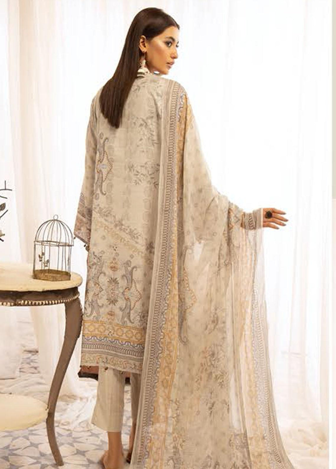 Mahee's By Riaz Arts Chikankari Karandi Suits Unstitched 3 Piece RA22MK 03 - Winter Collection