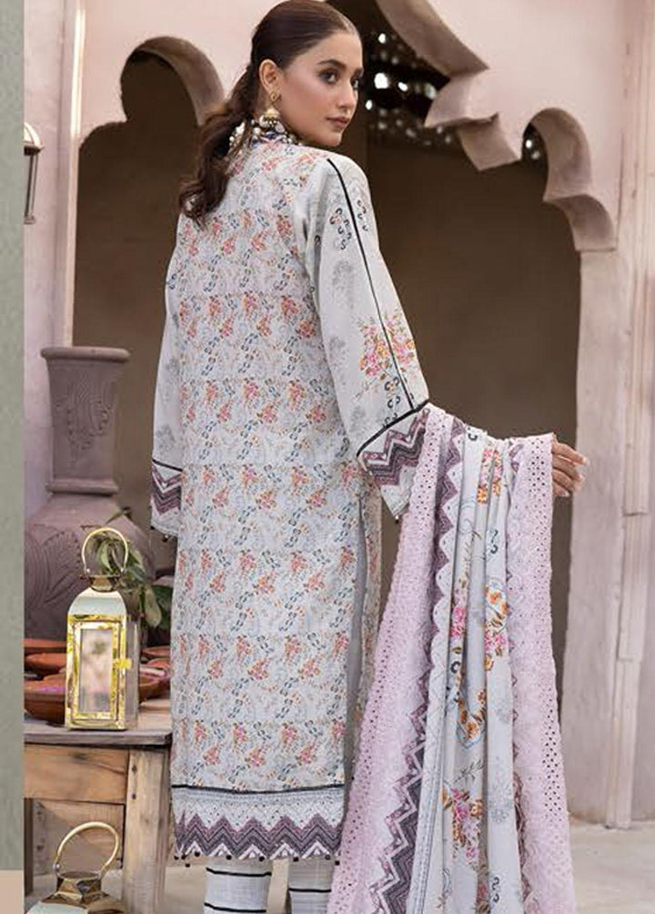 Mahee's By Riaz Arts Embroidered Karandi Suits Unstitched 3 Piece RA22KM 03 - Winter Collection