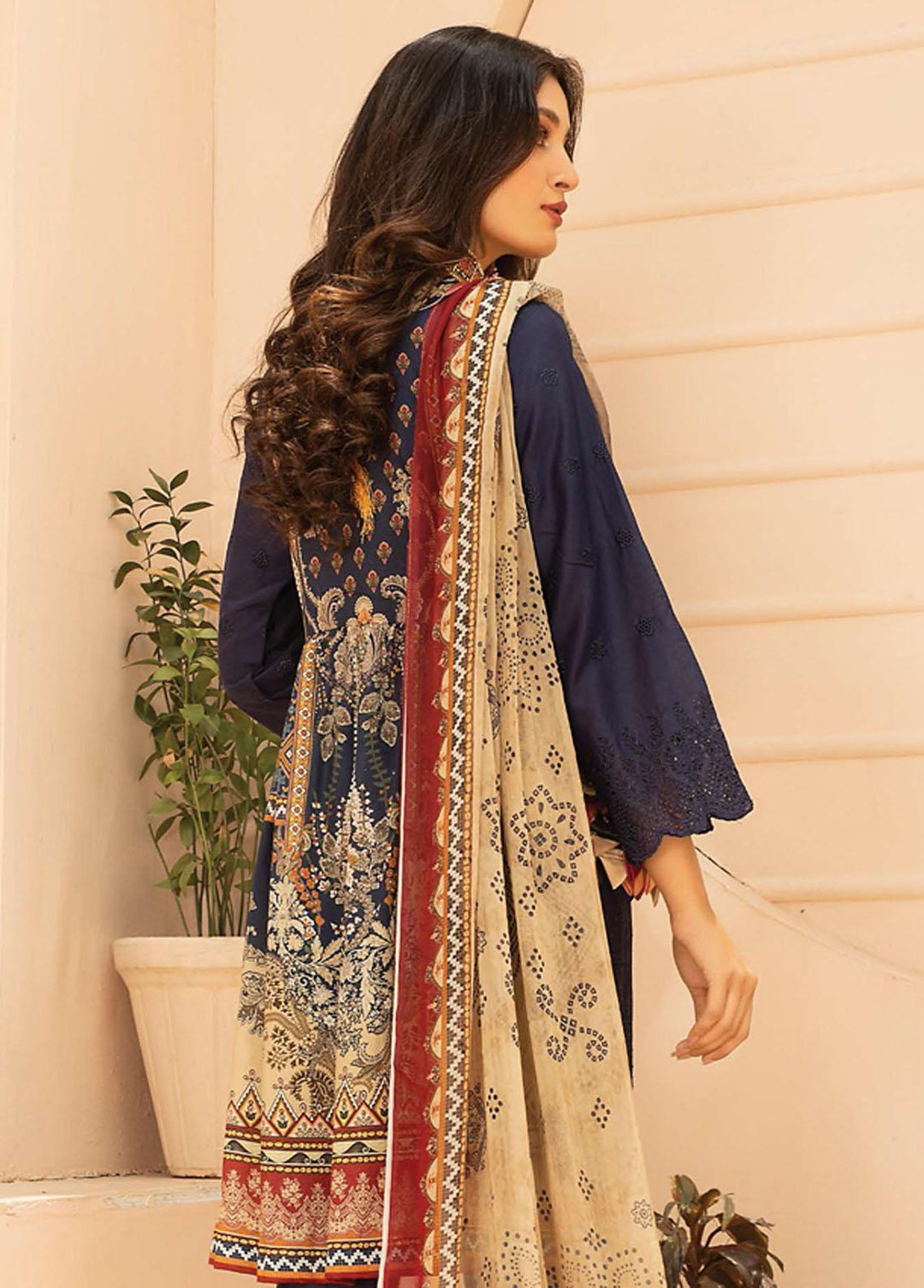 Mahee's By Riaz Arts Embroidered Lawn Suits Unstitched 3 Piece RA22CK D-07 - Summer Collection
