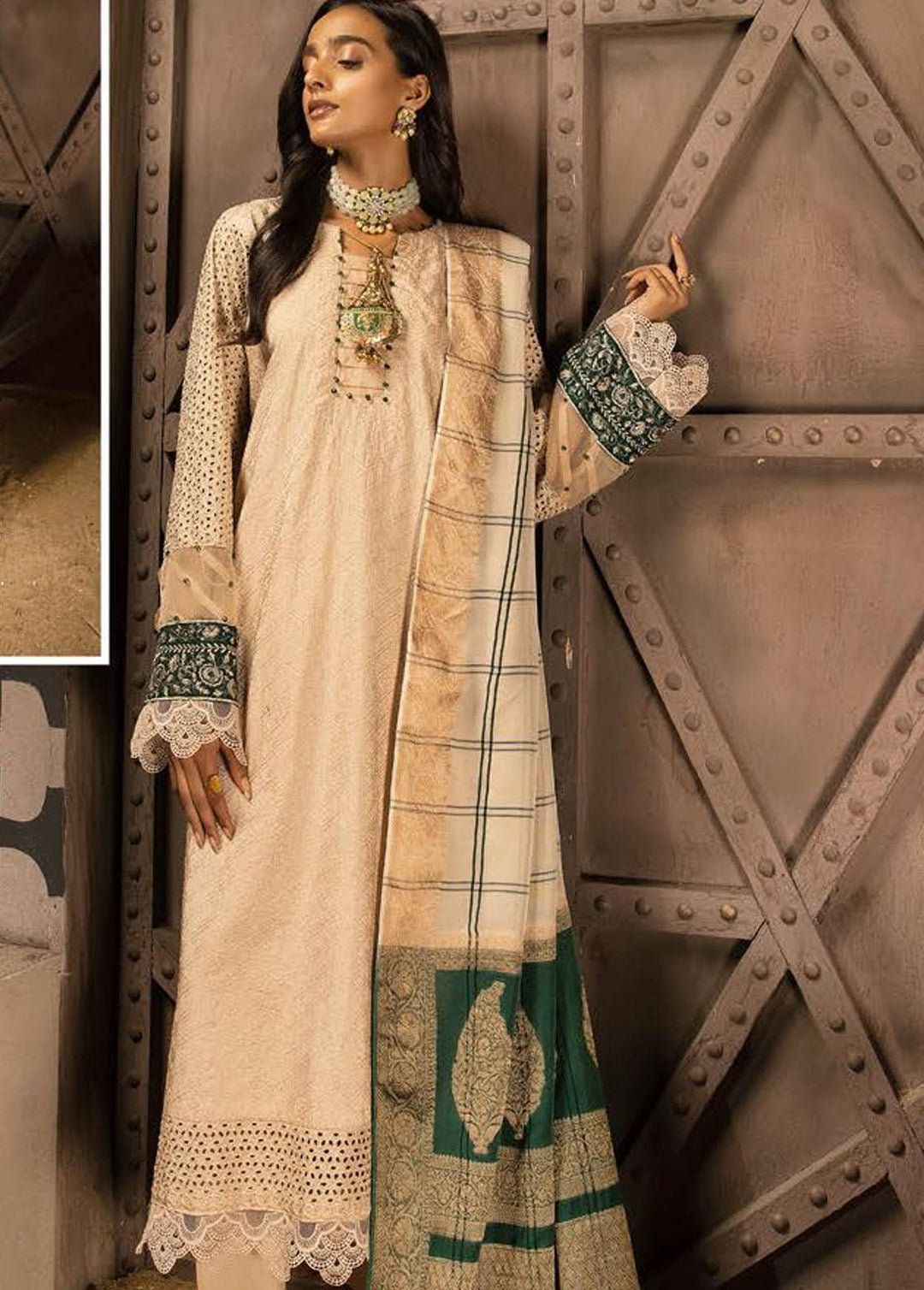 Mahee's By Riaz Arts Chikankari Viscose Suits Unstitched 3 Piece RA22V 08 - Winter Collection
