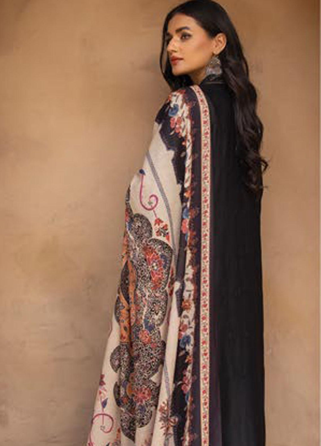 Mahee's By Riaz Arts Chikankari Viscose Suits Unstitched 3 Piece RA22MCV D3 - Winter Collection