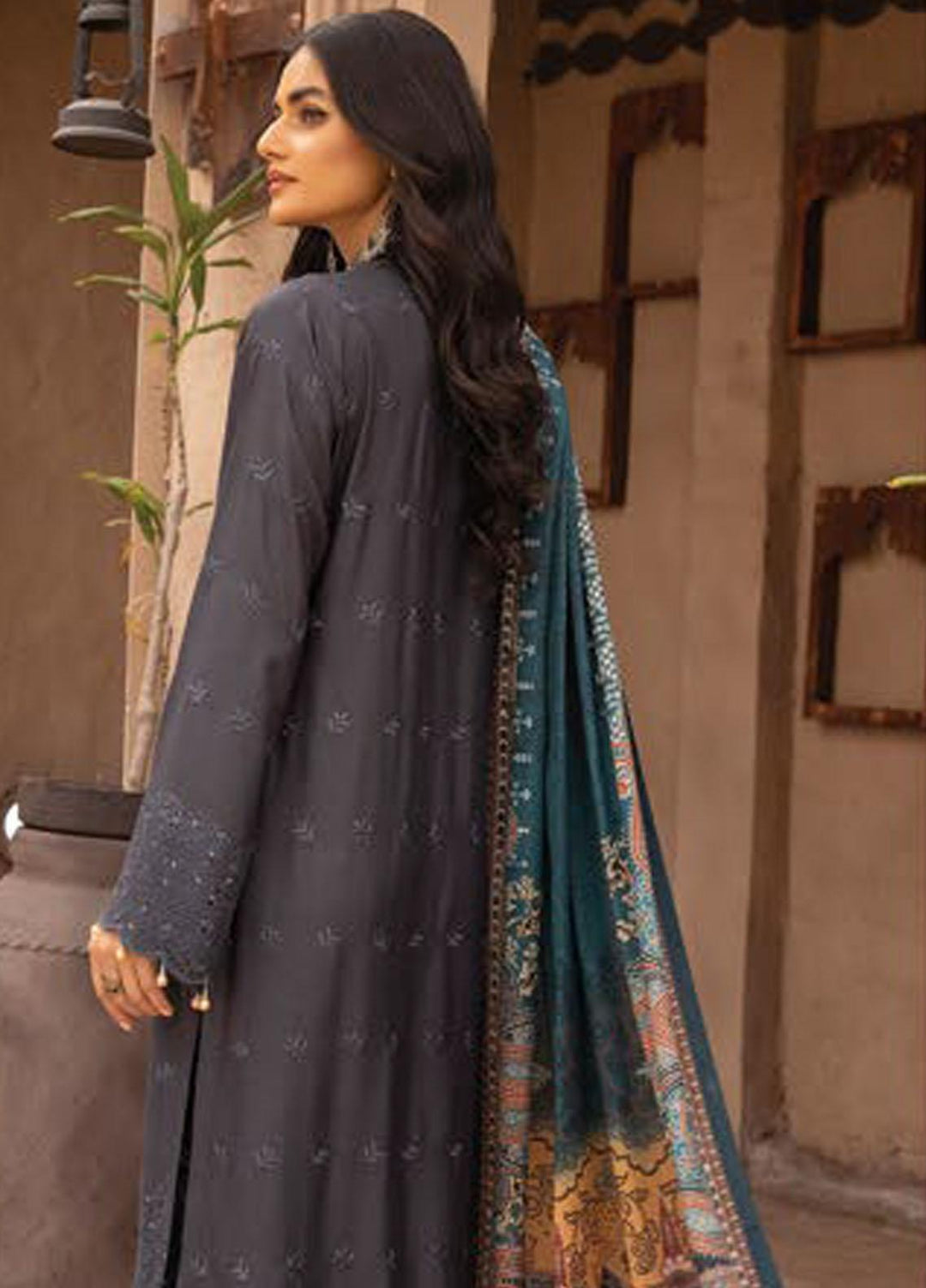 Mahee's By Riaz Arts Chikankari Viscose Suits Unstitched 3 Piece RA22MCV D4 - Winter Collection