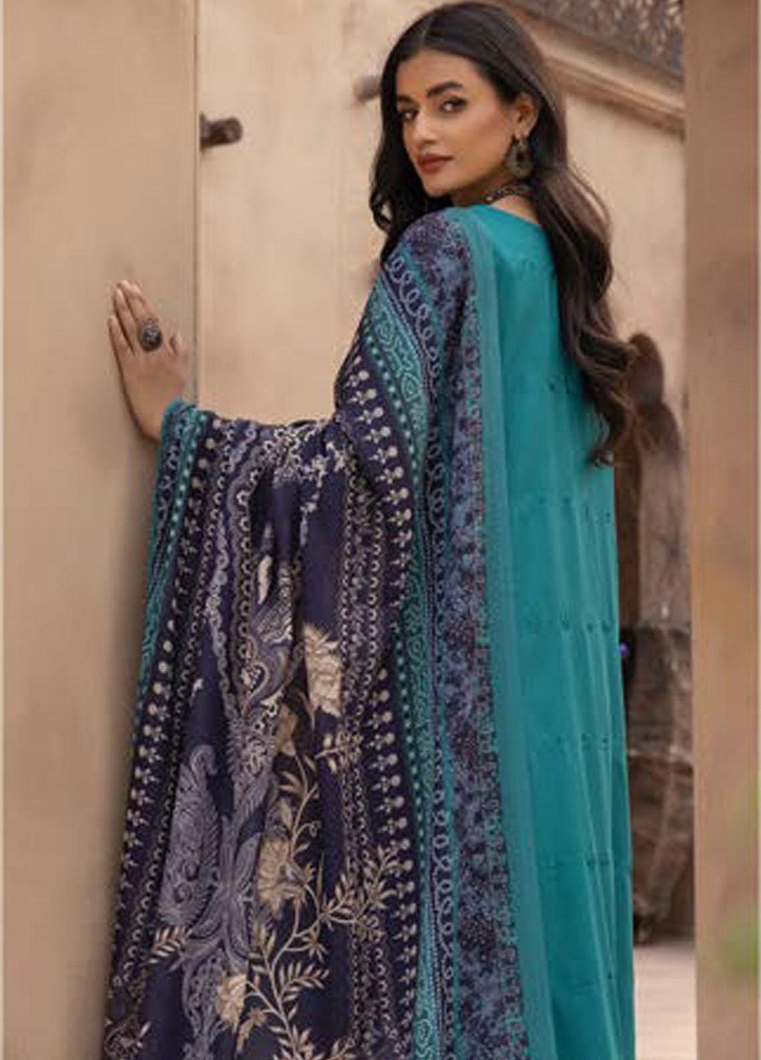 Mahee's By Riaz Arts Chikankari Viscose Suits Unstitched 3 Piece RA22MCV D6 - Winter Collection