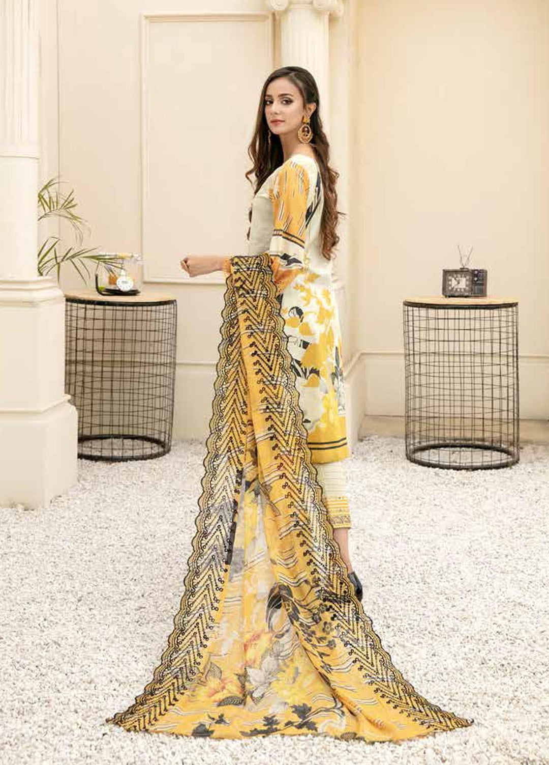 Mahee's By Riaz Arts Embroidered Lawn Suits Unstitched 3 Piece RA21-M12 03 - Summer Collection