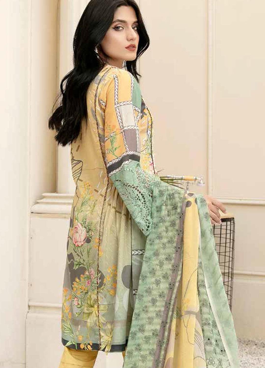 Mahee's By Riaz Arts Embroidered Lawn Suits Unstitched 3 Piece RA21-M12 07 - Summer Collection