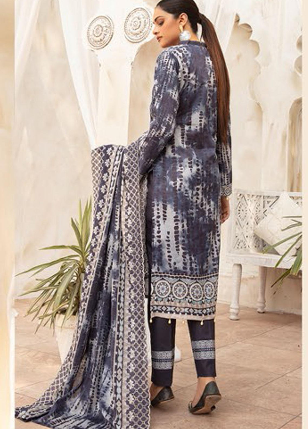 Mahee's By Riaz Arts Embroidered Lawn Suits Unstitched 3 Piece RA22MEL D-03 - Summer Collection