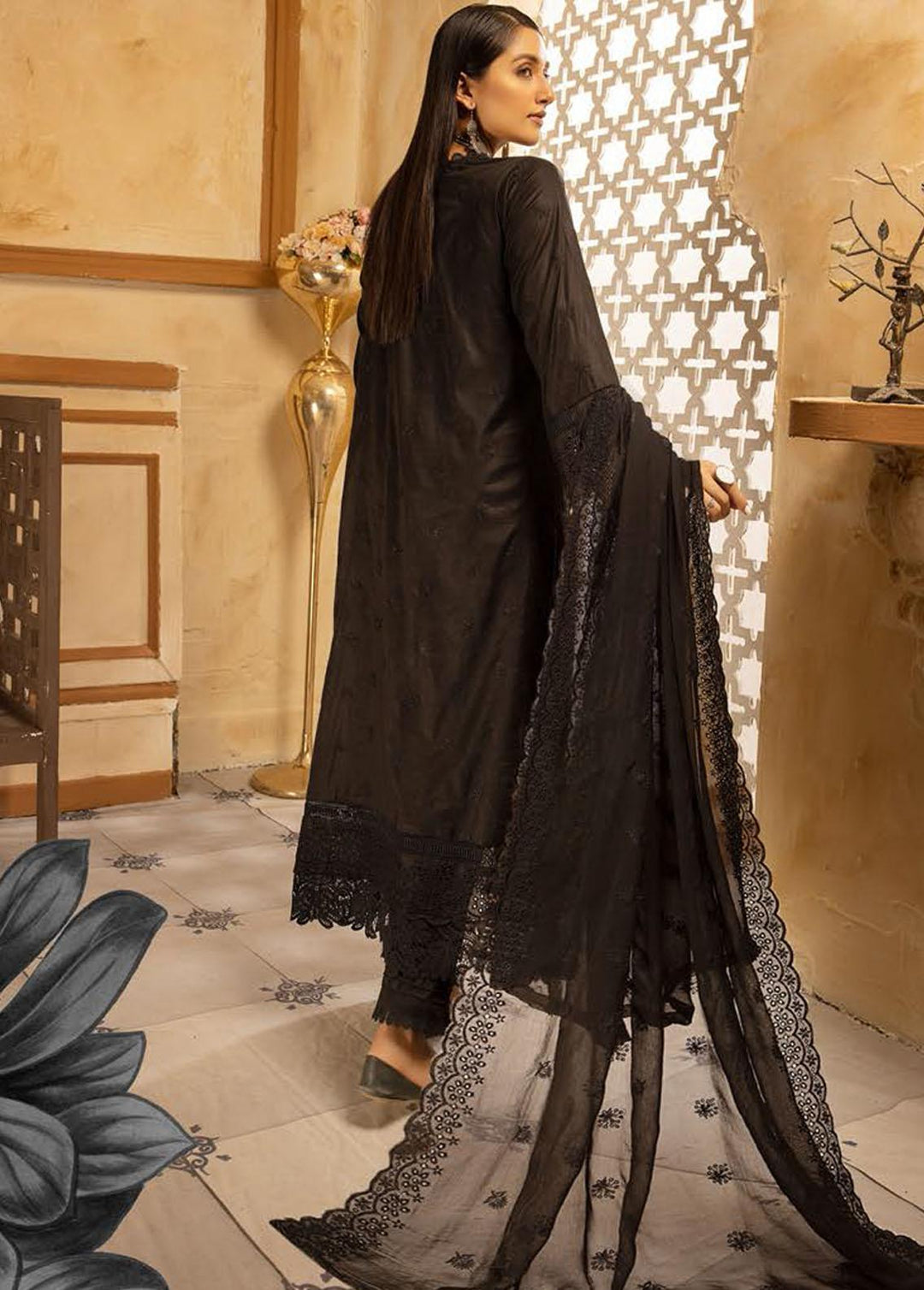 Mahee's By Riaz Arts Embroidered Lawn Suits Unstitched 3 Piece RA22M 02 - Summer Collection