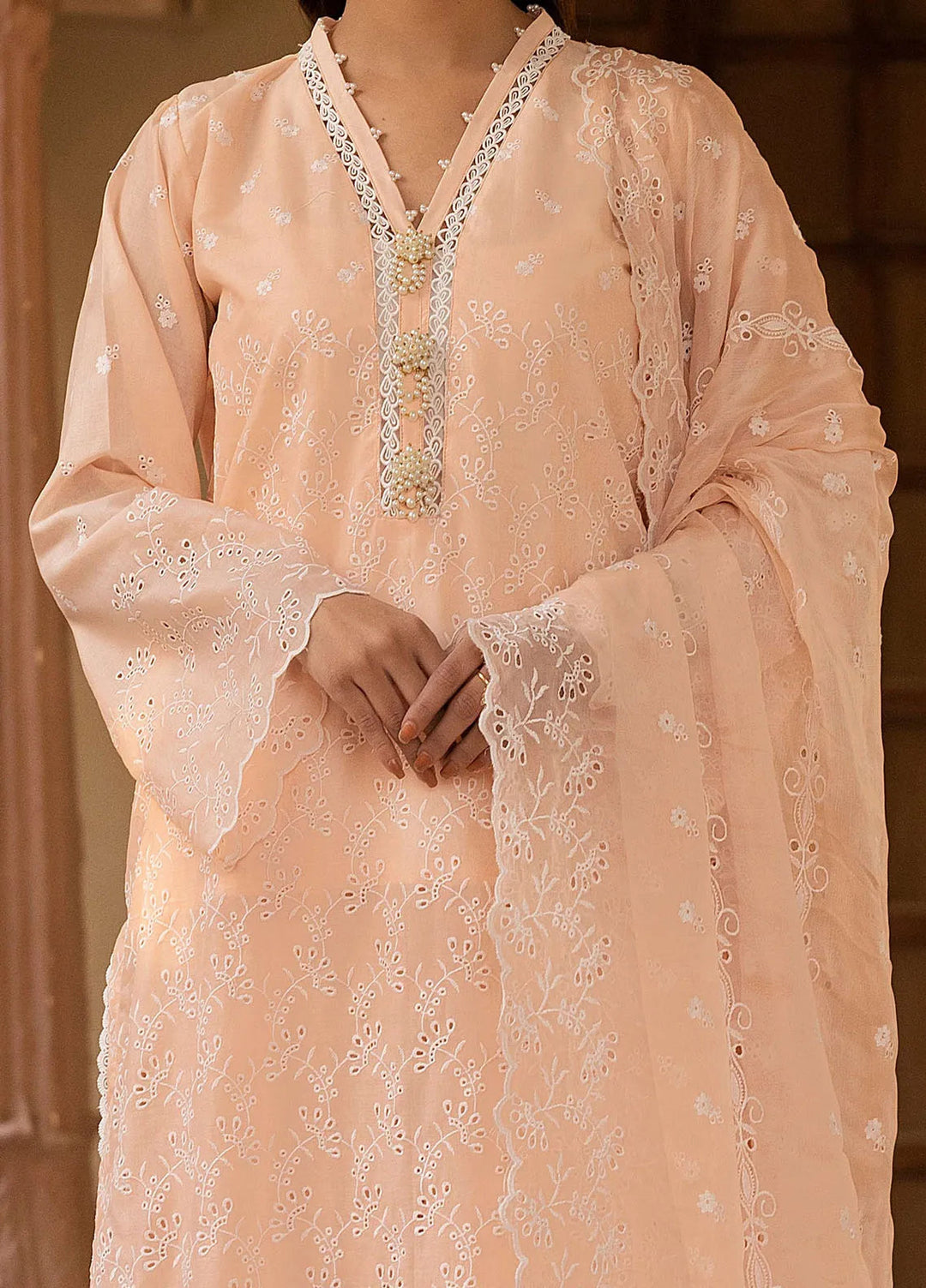 Mahees Aghaz by Riaz Arts Embroidered Lawn Suits Unstitched 3 Piece RA25AM D-01 Extravagant - Summer Collection