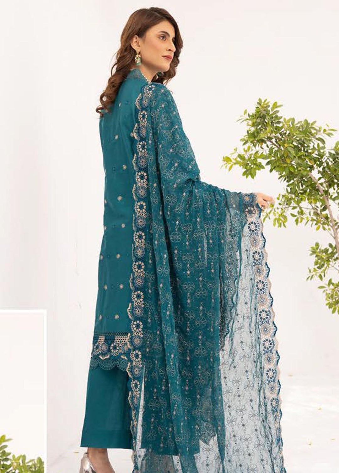 Mahees By Riaz Arts Embroidered Chikankari Lawn Suits Unstitched 3 Piece RA23M D-02 - Summer Collection