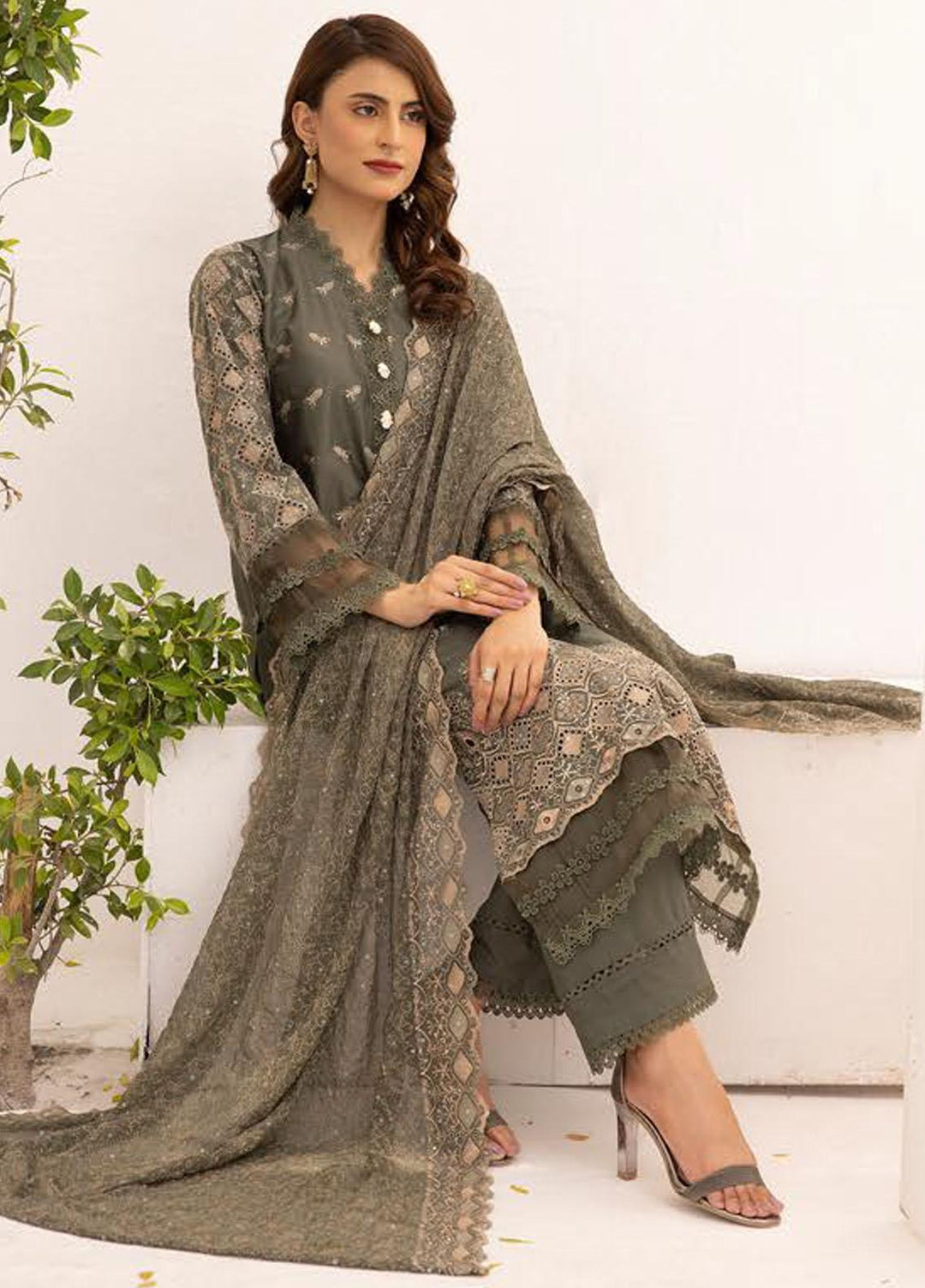 Mahees By Riaz Arts Embroidered Chikankari Lawn Suits Unstitched 3 Piece RA23M D-06 - Summer Collection