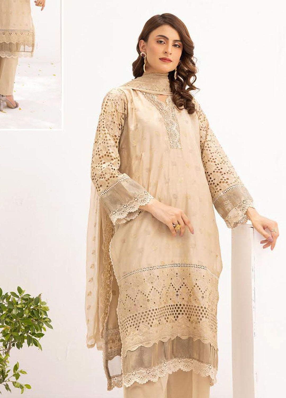 Mahees By Riaz Arts Embroidered Chikankari Lawn Suits Unstitched 3 Piece RA23M D-07 - Summer Collection