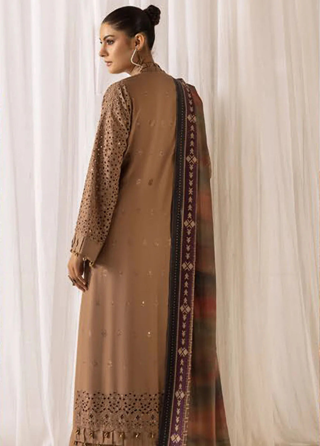 Mahees By Riaz Arts ChikanKari Slub Suit Unstitched 3 Piece RA24CW D-08 - Winter Collection