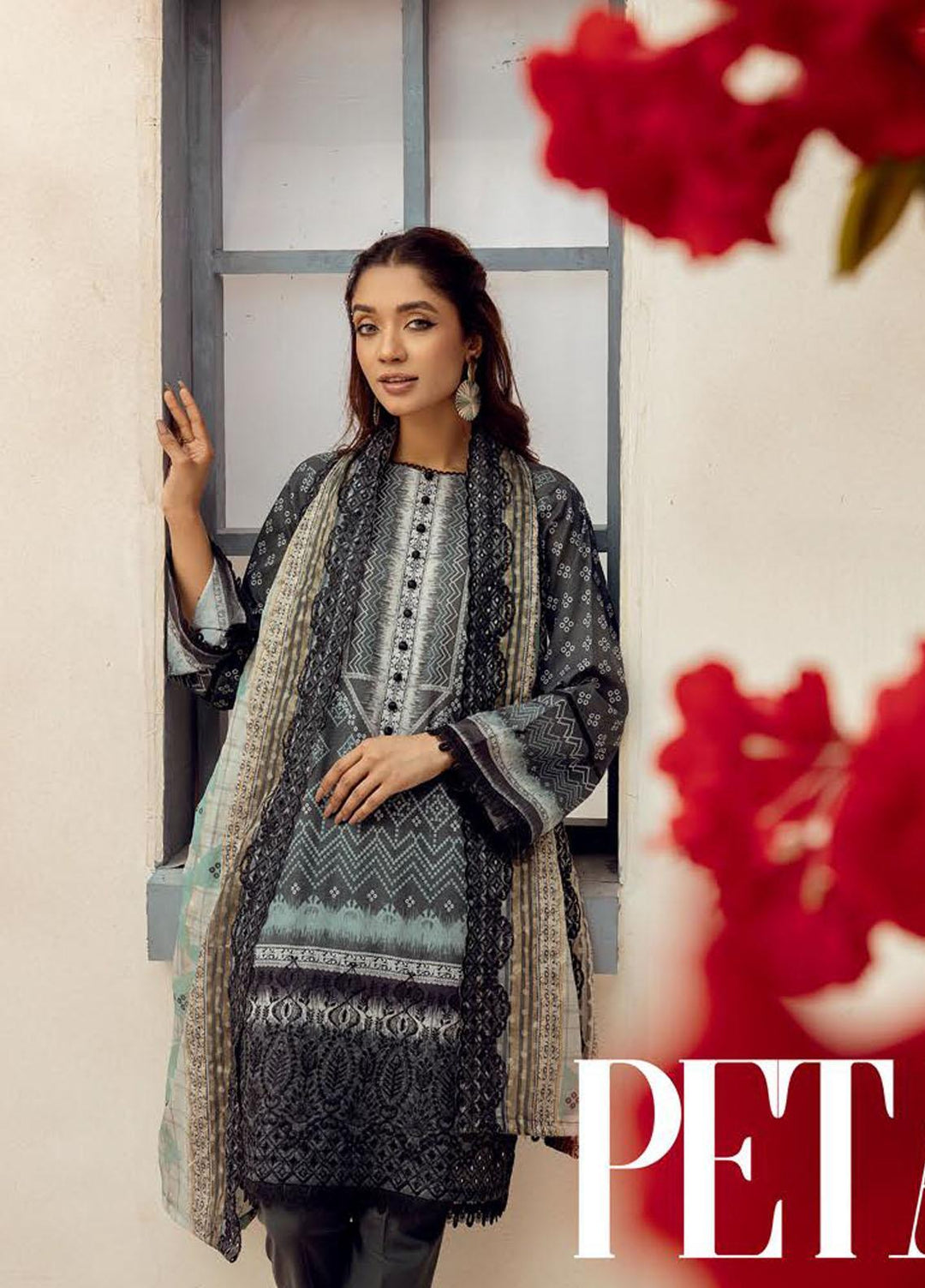 Mahees By Riaz Arts Embroidered Lawn Suits Unstitched 3 Piece RA23-M8 D-3 - Summer Collection