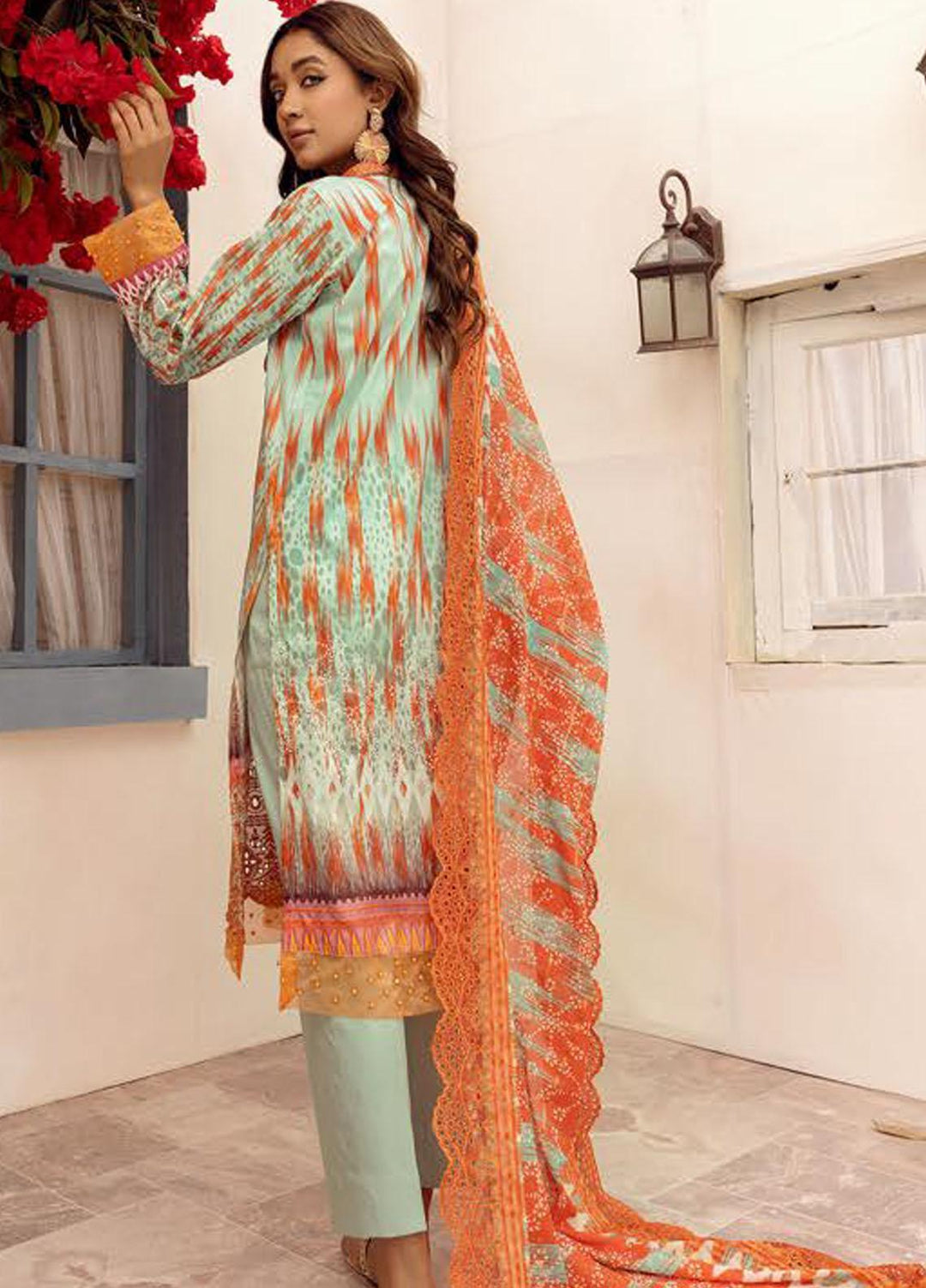 Mahees By Riaz Arts Embroidered Lawn Suits Unstitched 3 Piece RA23-M8 D-8 - Summer Collection