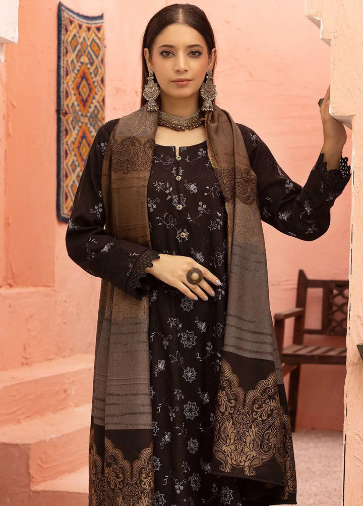 Mahees By Riaz Arts Embroidered Leather Peach Suit Unstitched 3 Piece RA24ZP D-01 - Winter Collection