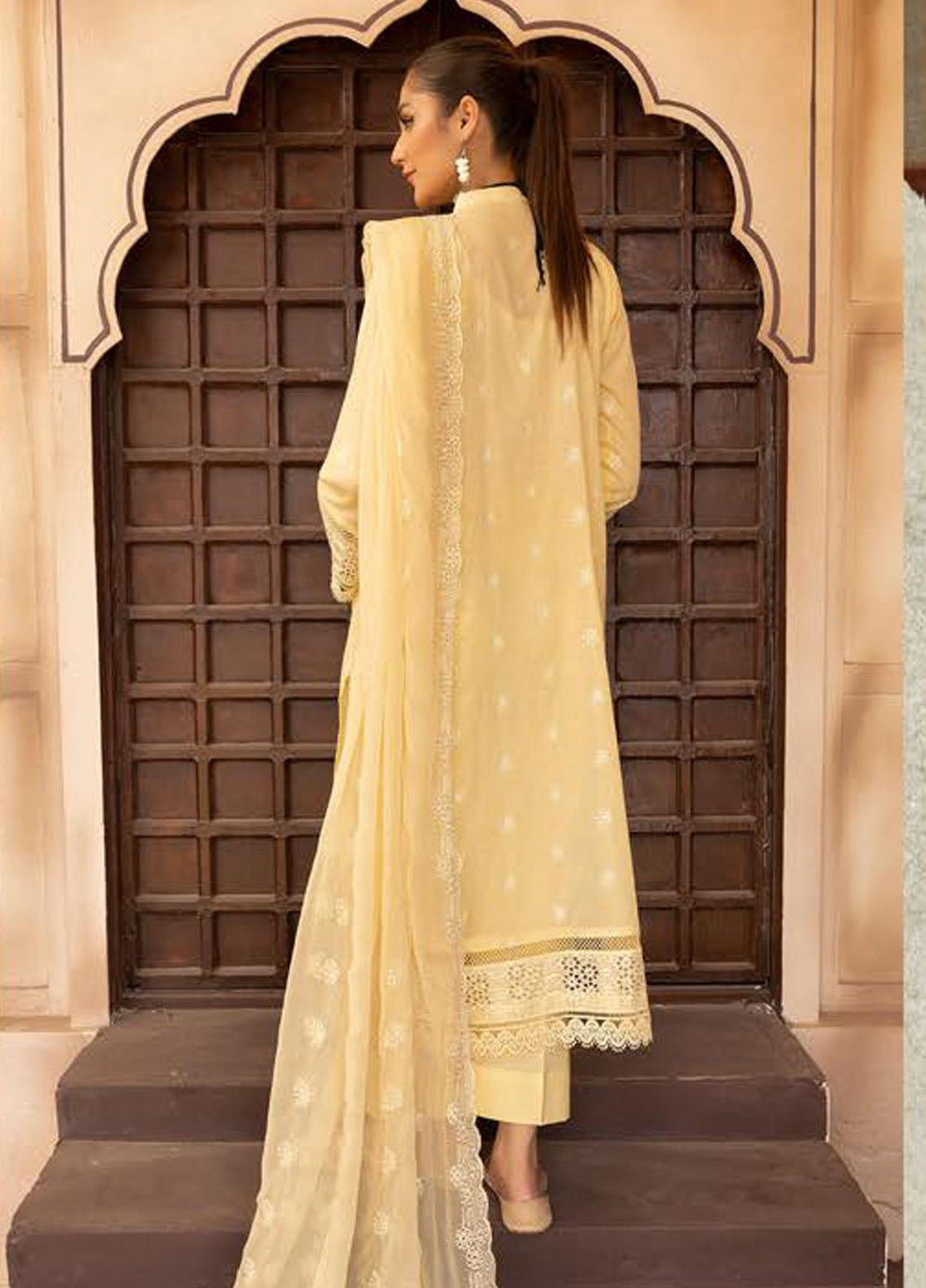 Mahees By Riaz Arts Embroidered Lawn Suits Unstitched 3 Piece RA23M-V28 D-06 - Summer Collection