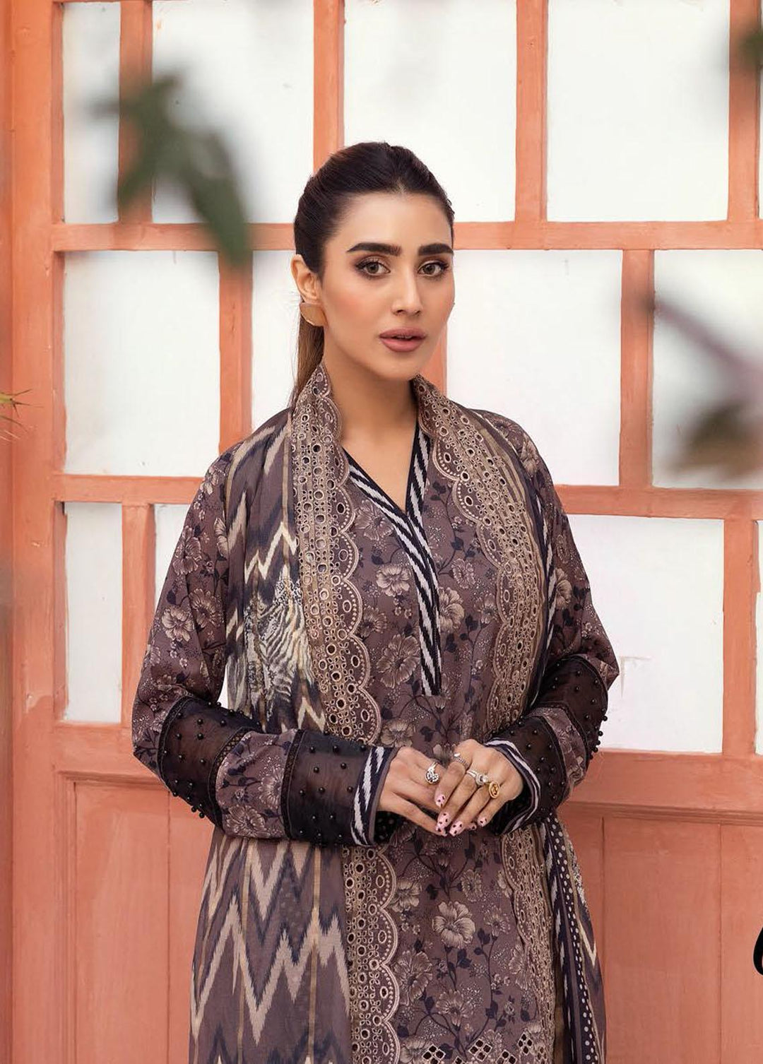 Mahees's By Riaz Arts Embroidered Lawn Suits Unstitched 3 Piece RA23-M6 05 - Summer Collection