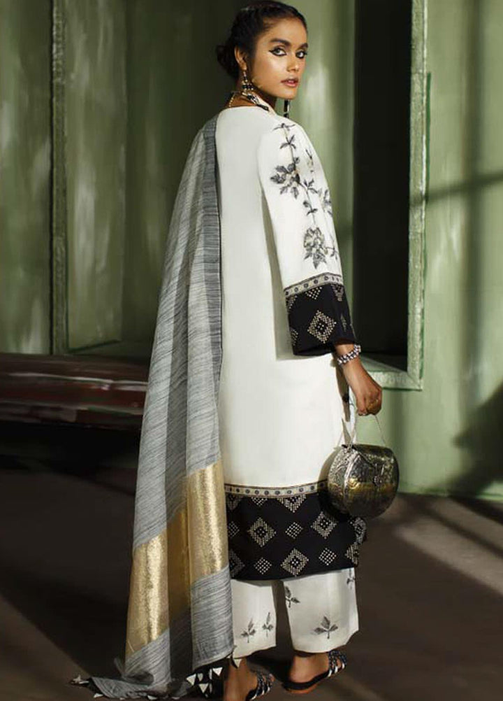 Mahgul Embroidered Lawn Suits Unstitched 3 Piece MG21LR MLL21-14 - Luxury Collection