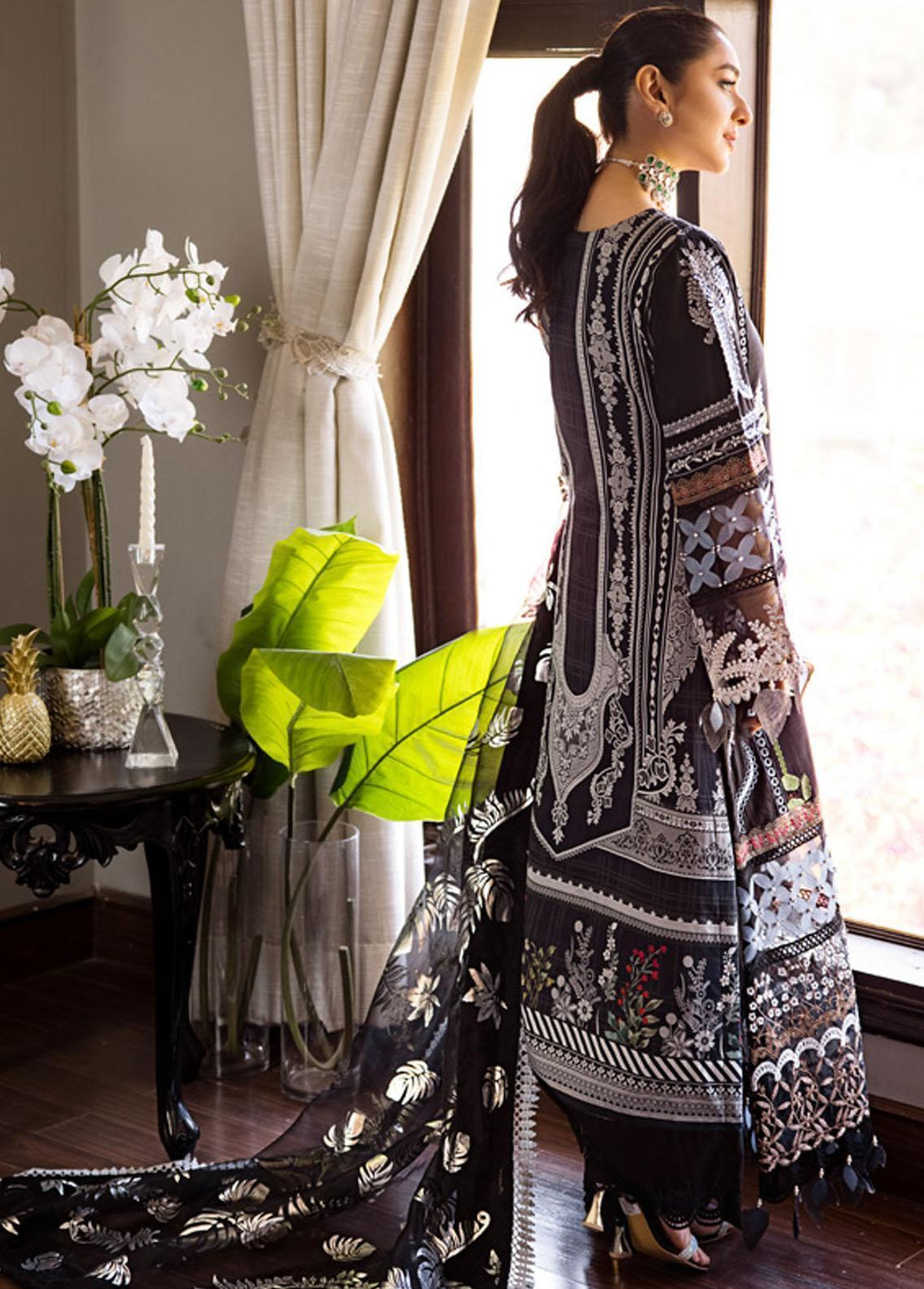 Mahiymaan By Al Zohaib Embroidered Lawn Suits Unstitched 3 Piece MAH23LE D-03 - Luxury Eid Collection