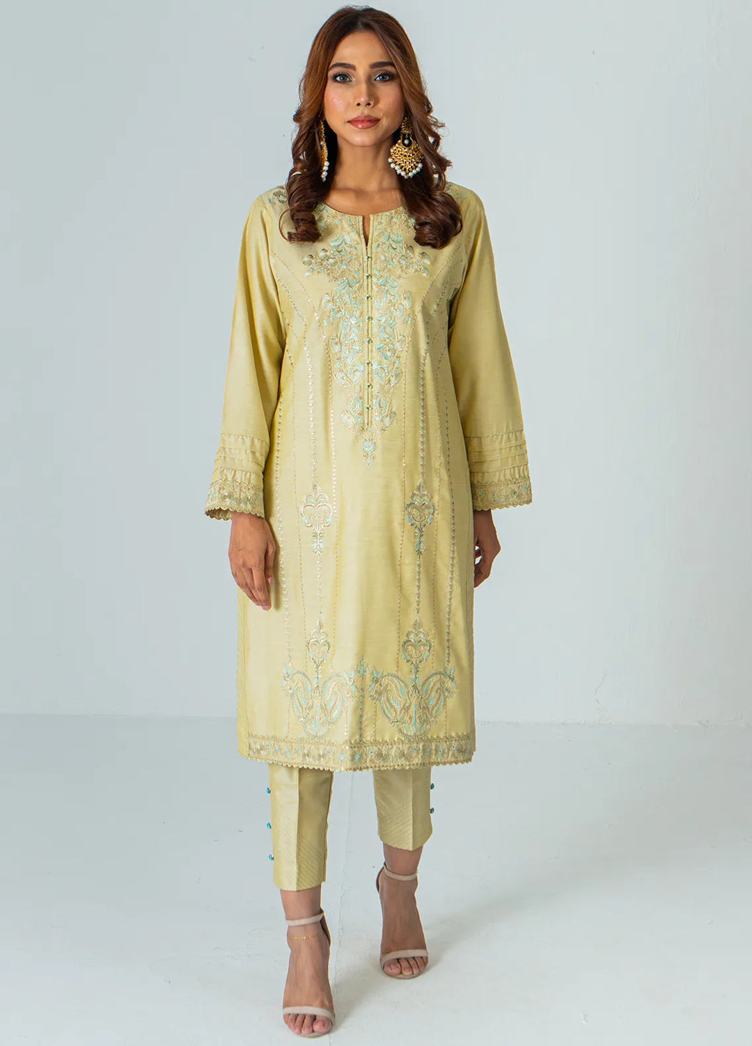 Mahnoor Ejaaz Pret Embroidered Silk 3 Piece Suit MELP-SH-003