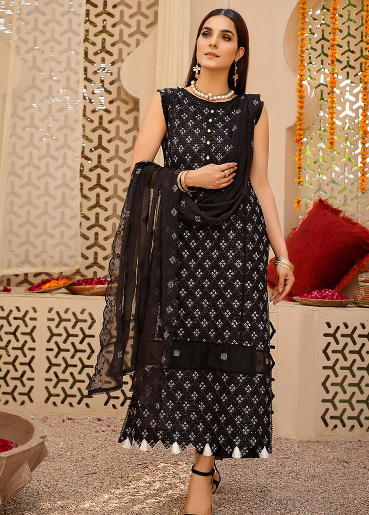 Breeze By Mahnur Embroidered Lawn Suits Unstitched 3 Piece MN22B ML-03 - Luxury Collection