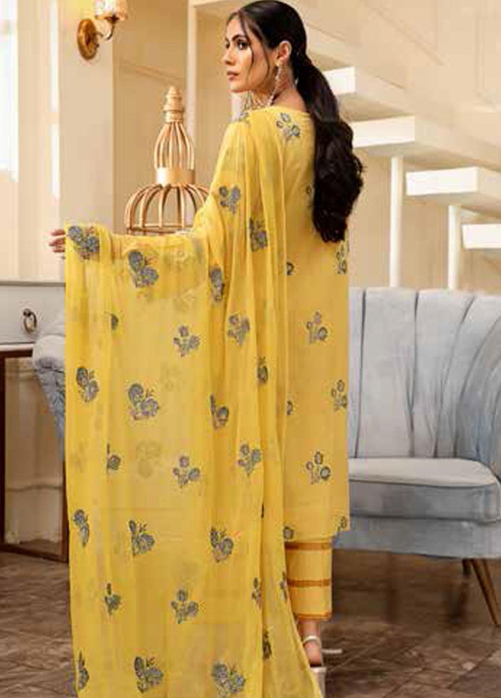 Breeze By Mahnur Embroidered Lawn Suits Unstitched 3 Piece MN22LB ML-08 - Luxury Collection