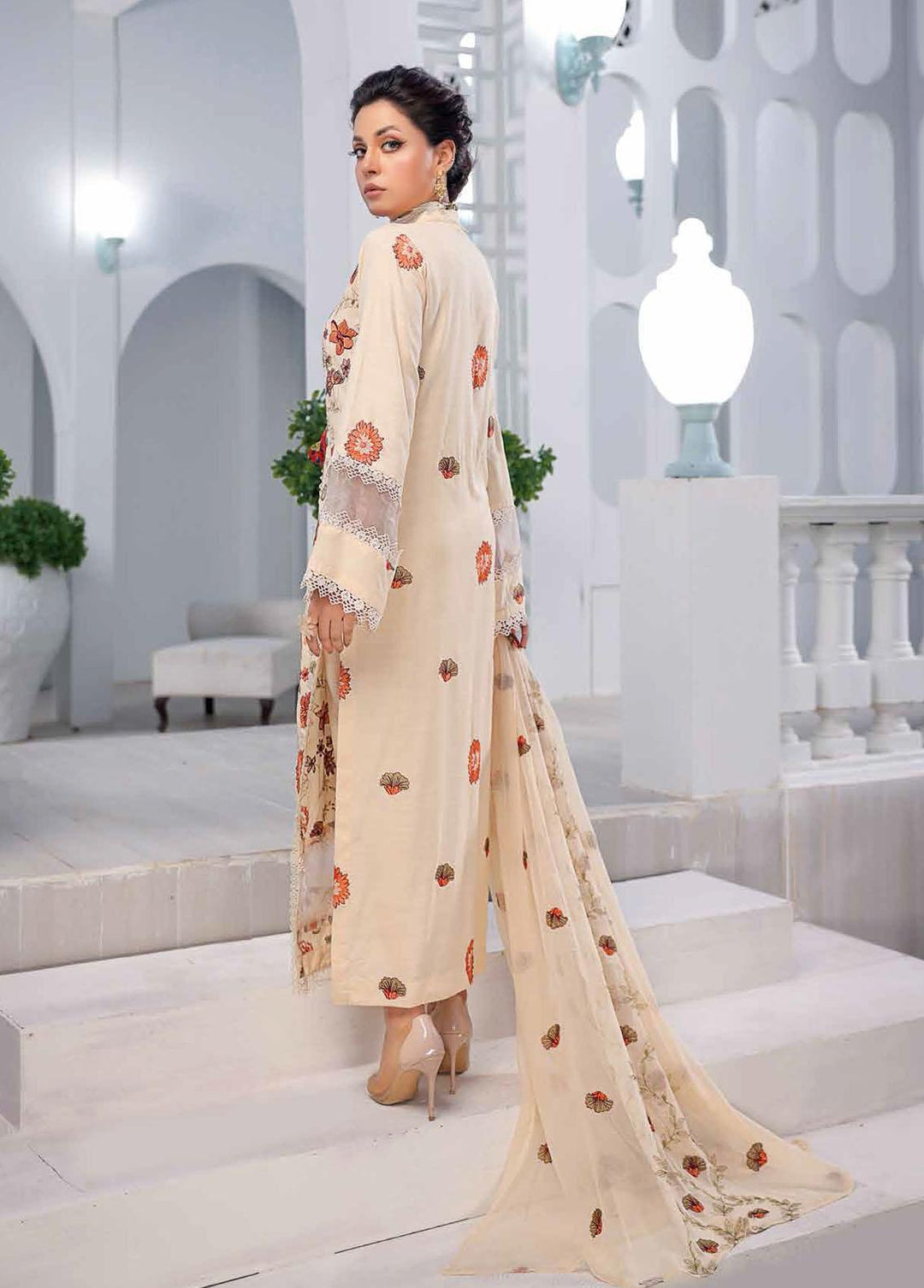 Mahnur Embroidered Linen Suits Unstitched 3 Piece MN22LN ML-10 - Winter Collection