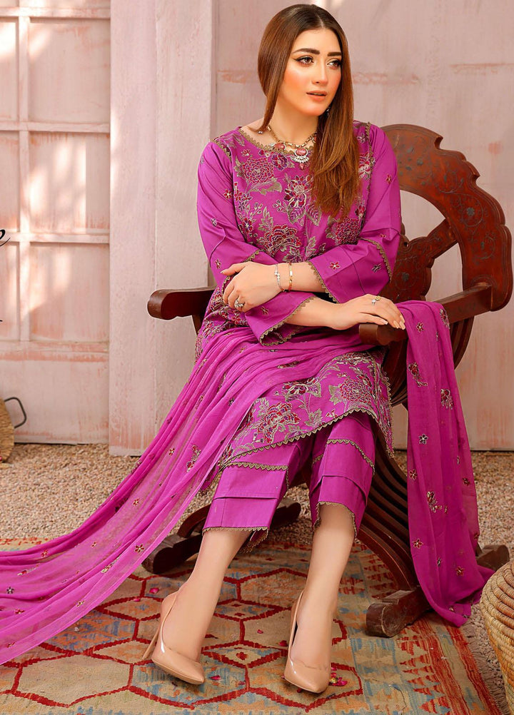 Mahnur Embroidered Lawn Suits Unstitched 3 Piece MN22EB 02 - Luxury Collection