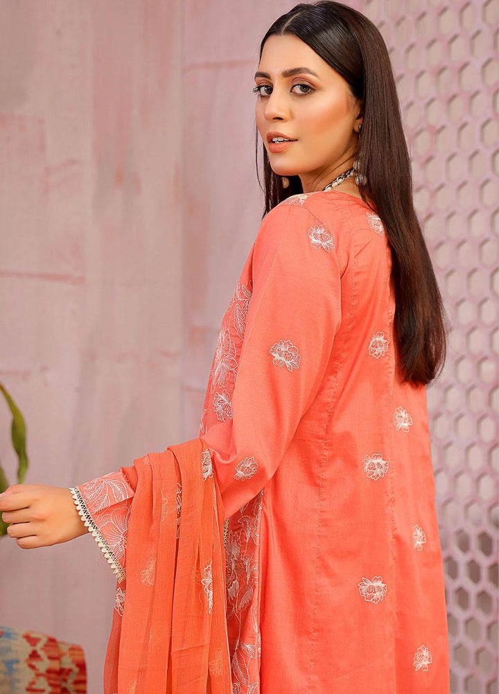 Mahnur Embroidered Lawn Suits Unstitched 3 Piece MN22EB 03 - Luxury Collection