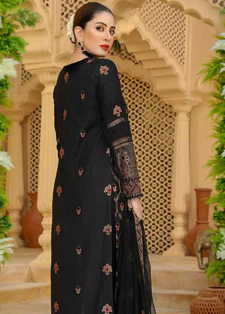 Mahnur Embroidered Karandi Suits Unstitched 3 Piece MN22W ML 07 - Winter Collection
