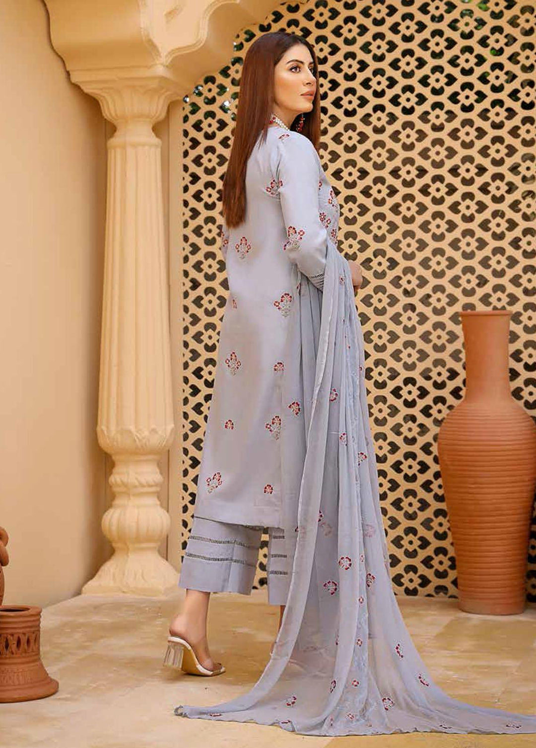 Mahnur Embroidered Karandi Suits Unstitched 3 Piece MN22W ML 12 - Winter Collection