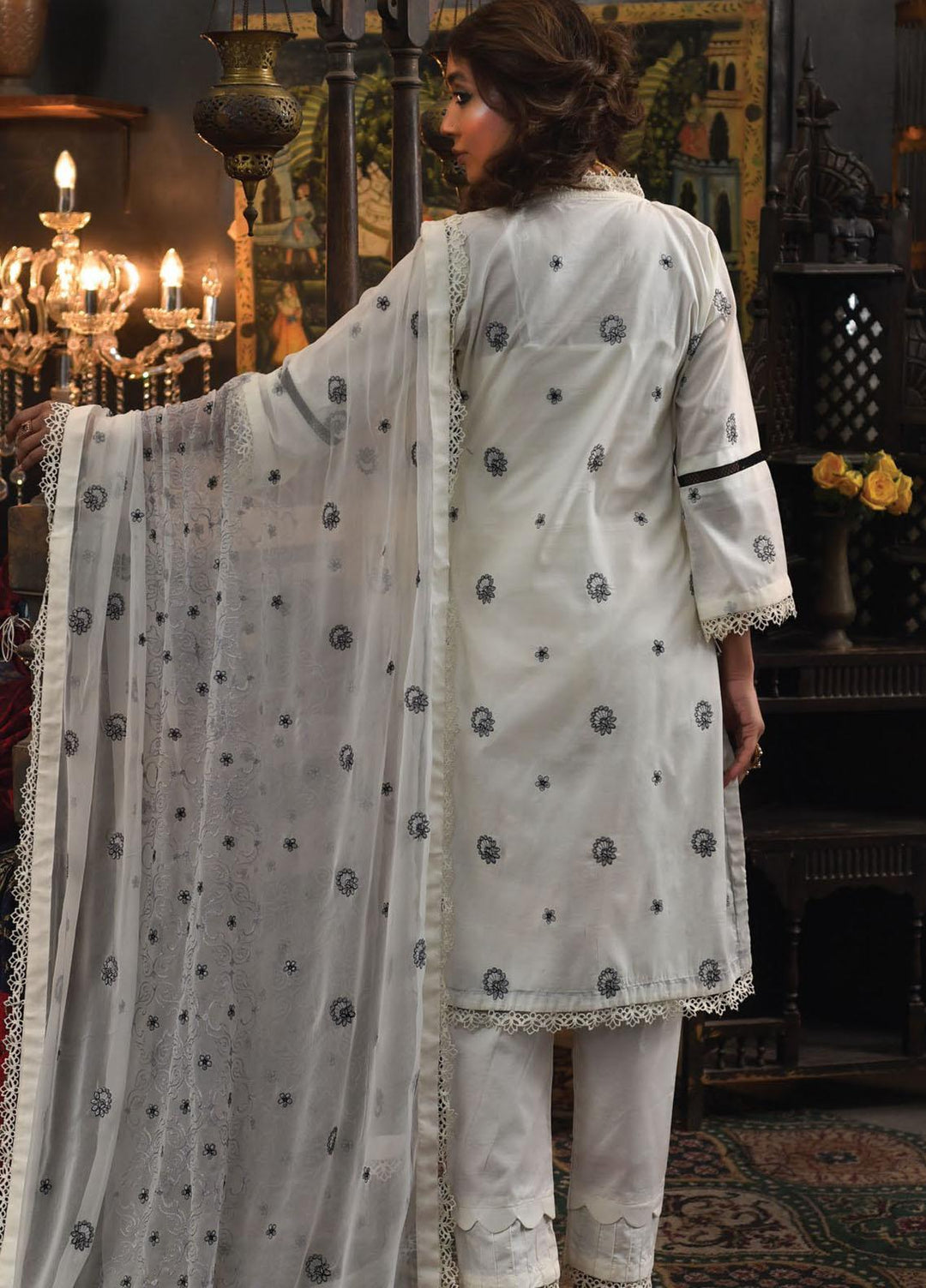 Mahnur Embroidered Lawn Suits Unstitched 3 Piece MN23L D-05 - Luxury Summer Collection