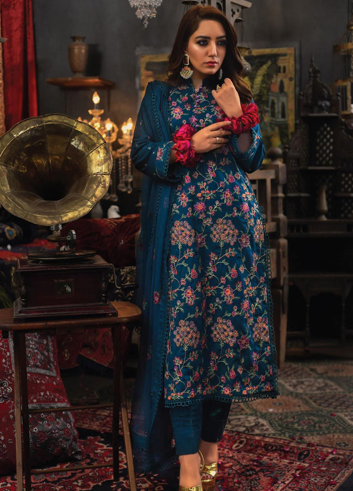 Mahnur Embroidered Lawn Suits Unstitched 3 Piece MN23L D-06 - Luxury Summer Collection