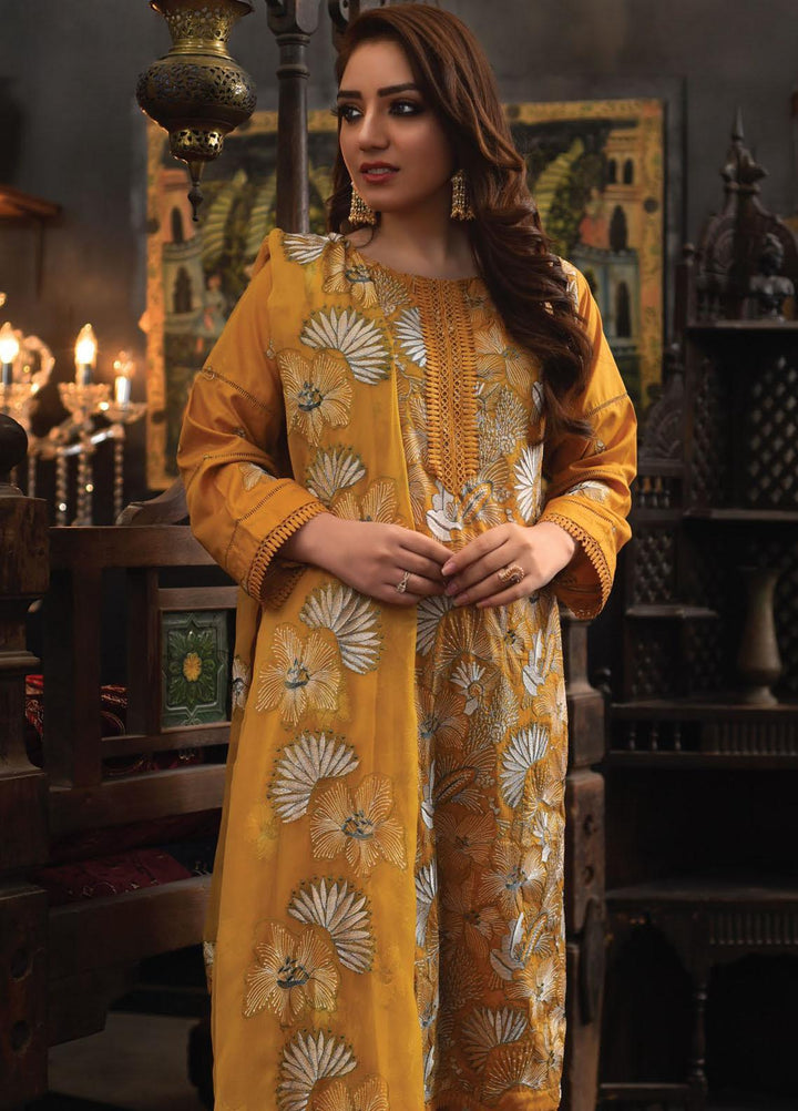 Mahnur Embroidered Lawn Suits Unstitched 3 Piece MN23L D-08 - Luxury Summer Collection