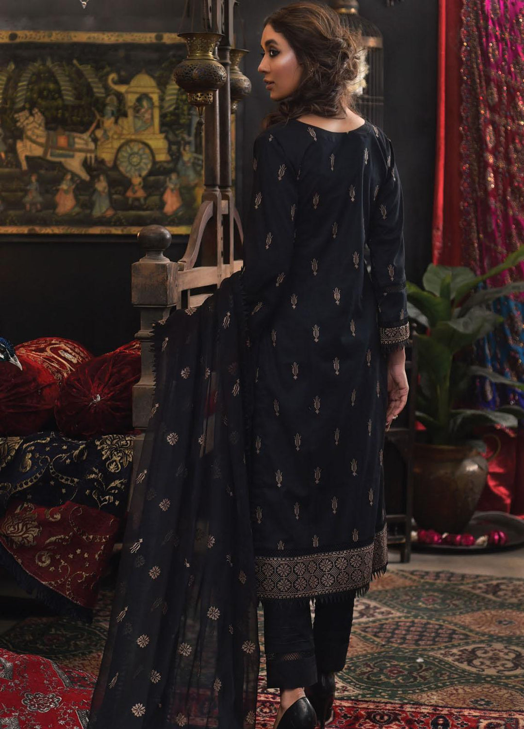 Mahnur Embroidered Lawn Suits Unstitched 3 Piece MN23L D-09 - Luxury Summer Collection