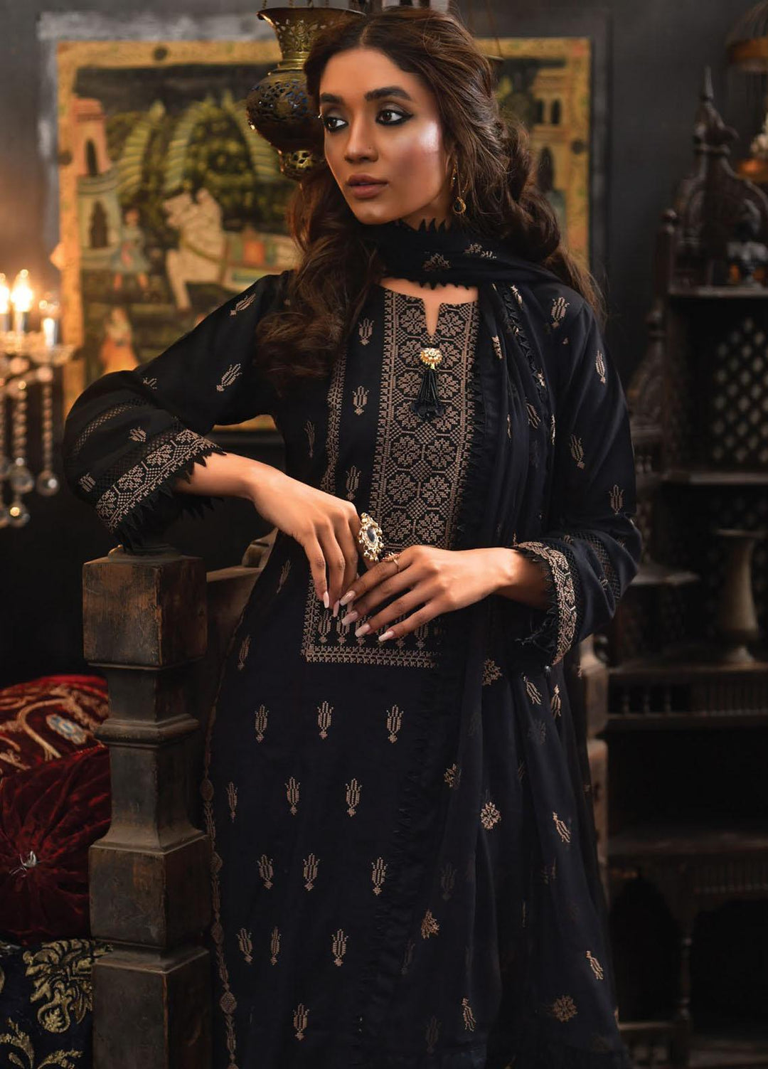 Mahnur Embroidered Lawn Suits Unstitched 3 Piece MN23L D-09 - Luxury Summer Collection