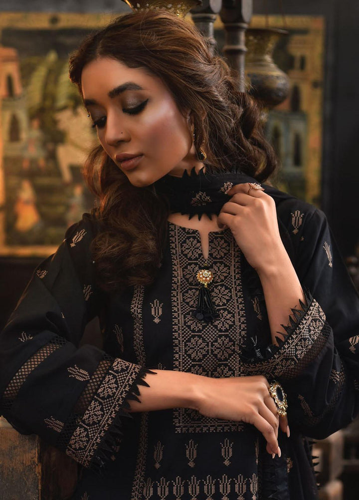 Mahnur Embroidered Lawn Suits Unstitched 3 Piece MN23L D-09 - Luxury Summer Collection