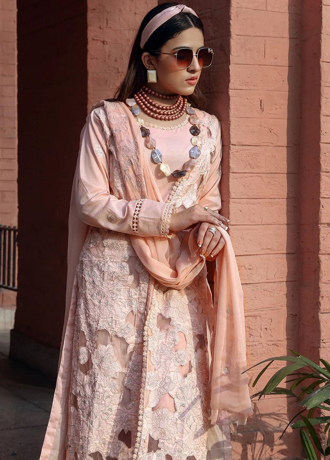 Mahnur Embroidered Lawn Suits Unstitched 3 Piece MN23L-V2 D-04 - Summer Collection