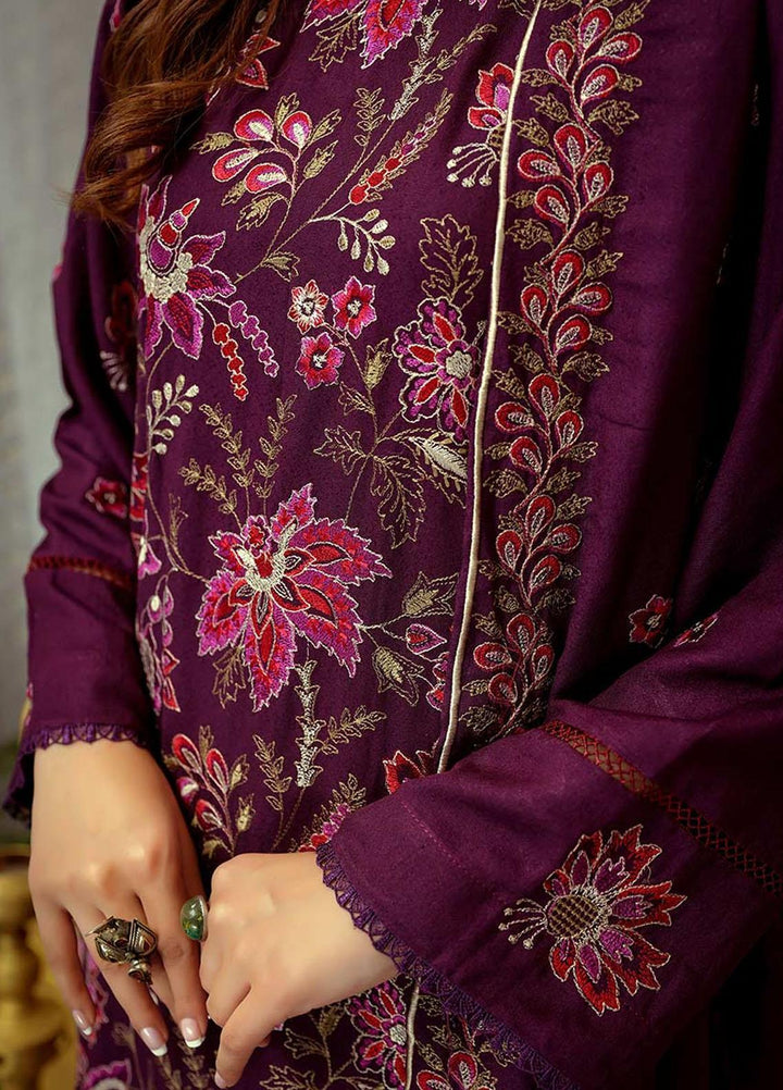 Mahpara By Mahnur Embroidered Karandi Suits Unstitched 3 Piece MN22M D-01 - Winter Collection