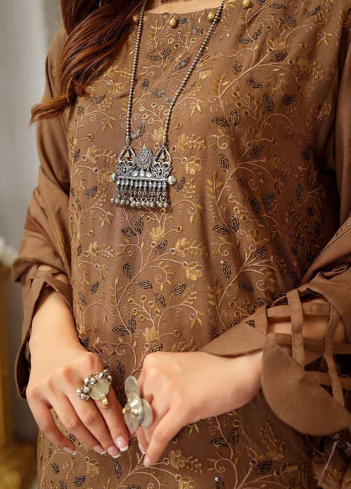 Mahpara By Mahnur Embroidered Karandi Suits Unstitched 3 Piece MN22M D-03 - Winter Collection