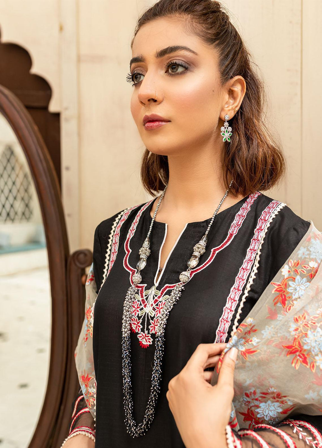 Mehak Yaqoob Pret Formal Lawn 3 Piece Suit MY21M AYSEL