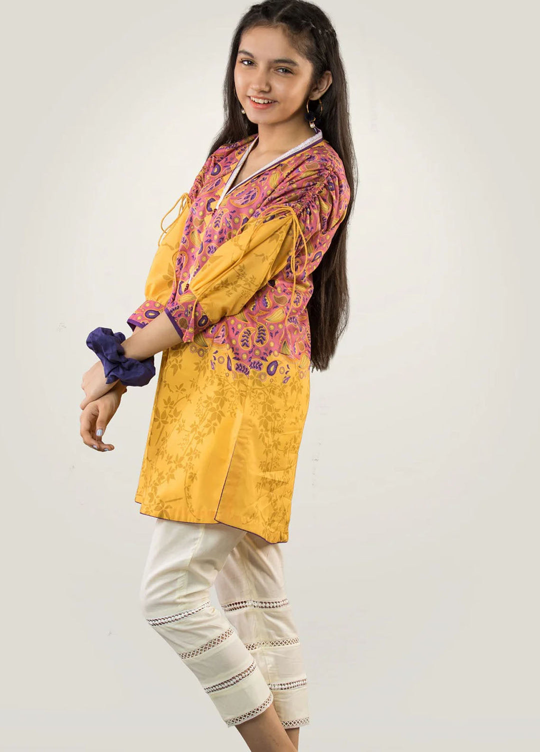 Mahroo Pret Printed Lawn 2 Piece  PRKT-053